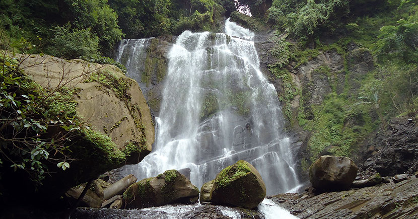 বান্দরবান জেলা বাংলাদেশের পাহাড়ি সৌন্দর্যের লুকায়িত রত্ন
